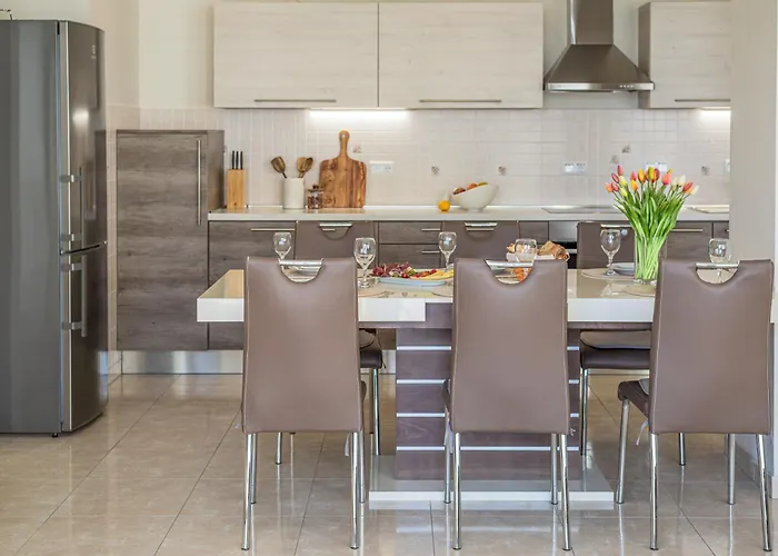 Ap 6+2 In One Of The Most Luxury Building In Omis