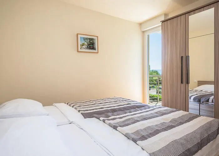 Ap 6+2 In One Of The Most Luxury Building In Omis